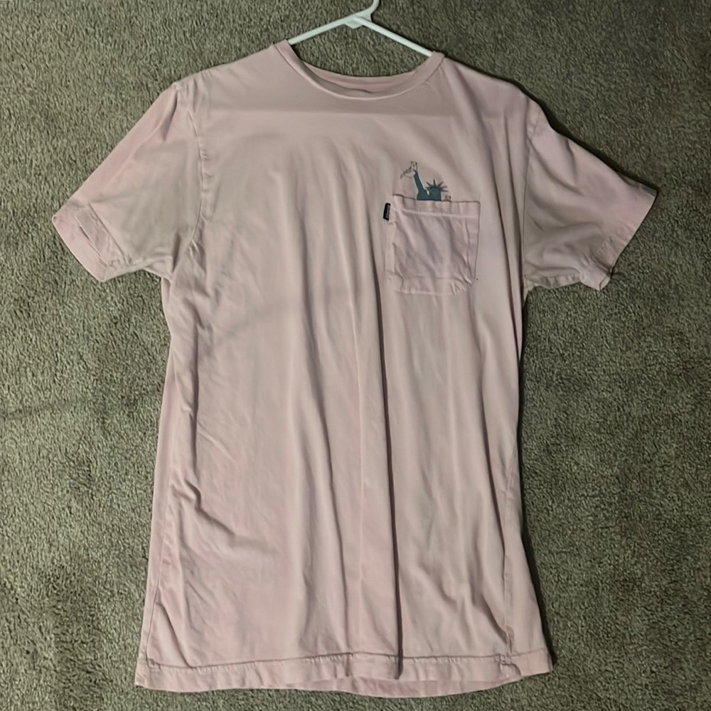 Medium Ripndip (statue of liberty) T-shirt